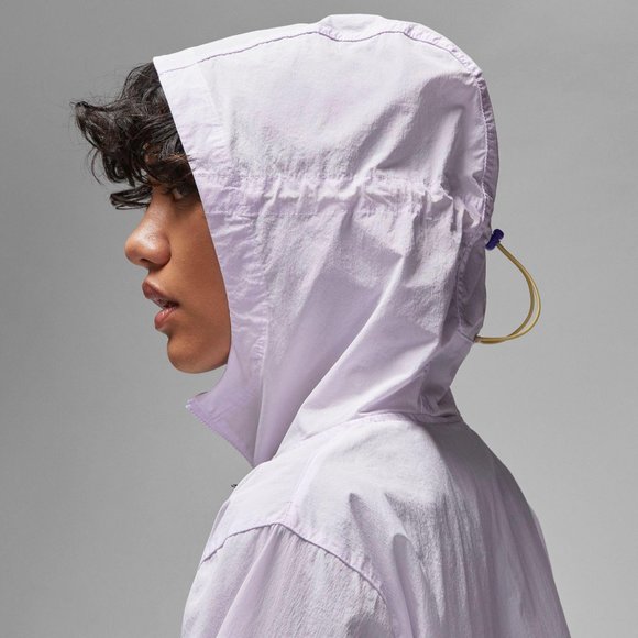 NWT Jordan Women's Sport Lightweight Jacket - Picture 3 of 13